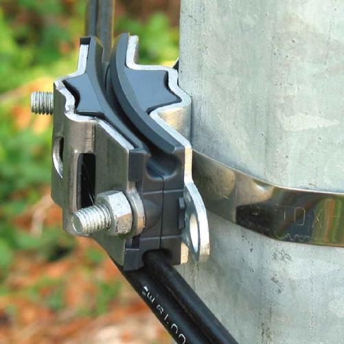 Suspension câble FO figure-8 Ø 4 - Pince d'ancrage et suspension cuivre